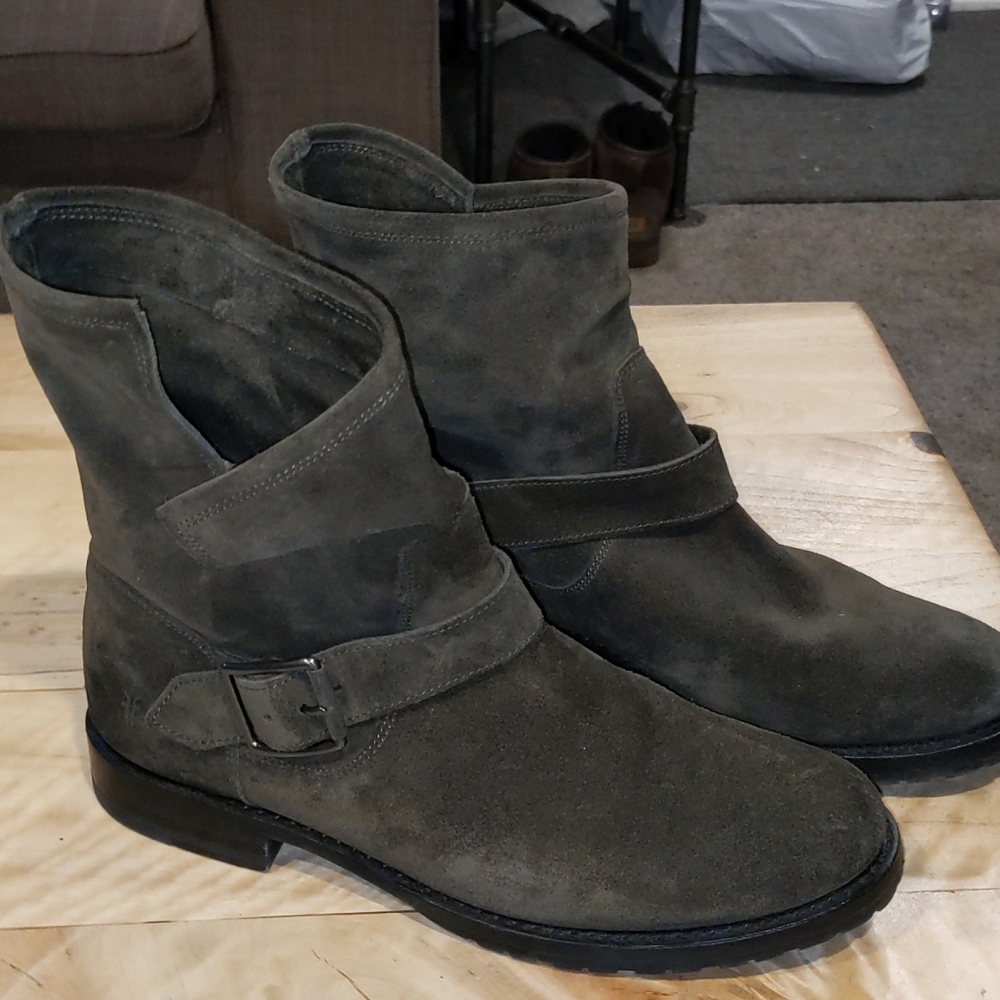 Frye Natalie engineer bootie